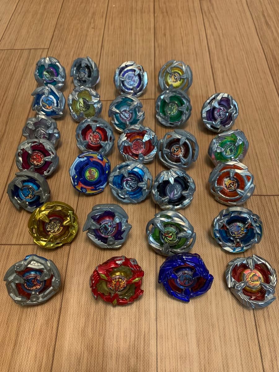 ベイブレードx まとめ売り 引退品｜Yahoo!フリマ（旧PayPayフリマ）