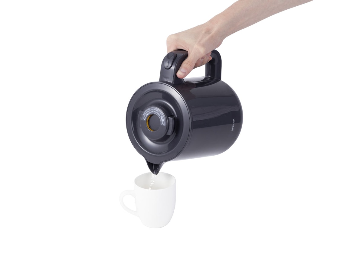 タイガー魔法瓶 蒸気レス電気ケトル＜6SAFE＋＞ PCJ-A102をレビュー