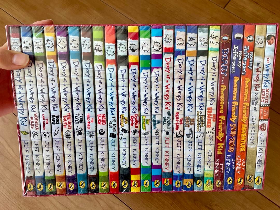 新品Diary Of A Wimpy Kid 25冊 最新版　洋書　英語絵本 新品Diary Of A Wimpy Kid 25冊 最新版 洋書 英語絵本 - メルカリ