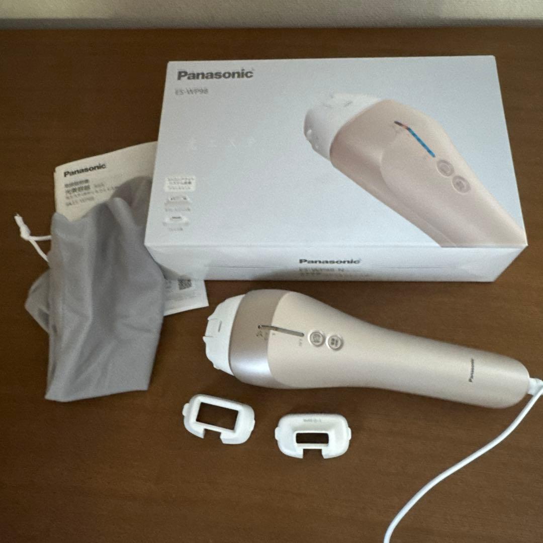脱毛　光美容機　Panasonic ES-WP98-N GOLD ES-WP98-N 光美容器(ボディ&フェイス用) 光エステ ゴールド